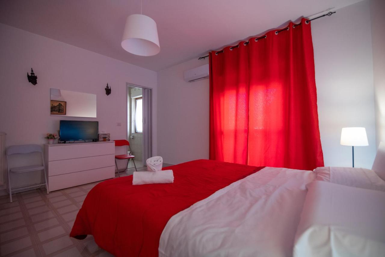B&B A Casa Di Amici Caserta Exteriér fotografie